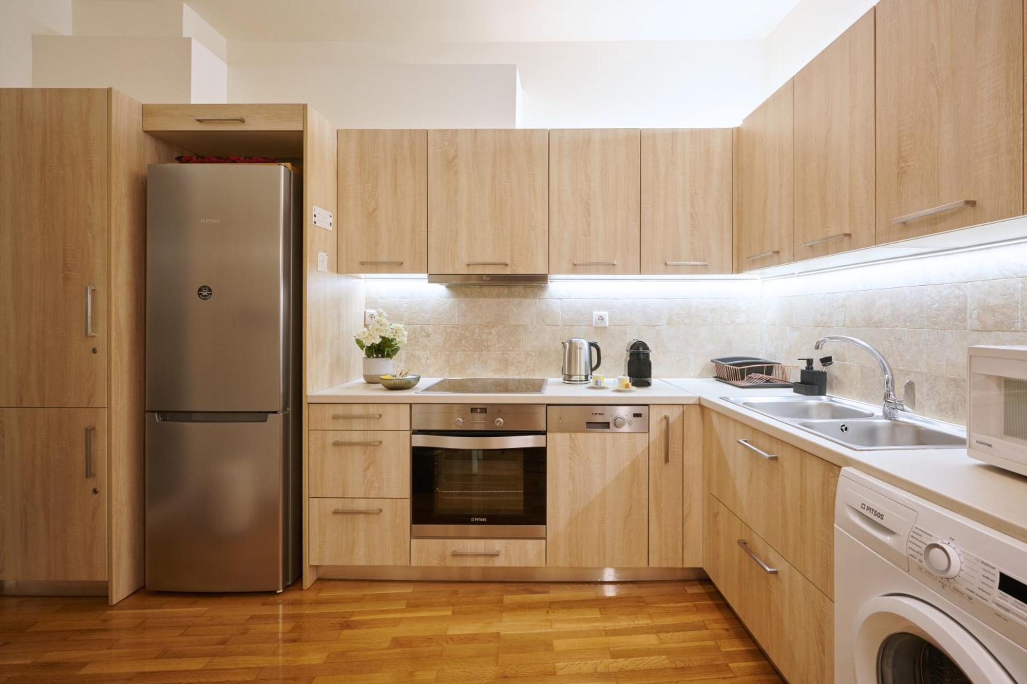 Rastoni Athens Suites Near Acropolis Bagian luar foto